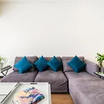 Cs302 - 3Br - 3Bth