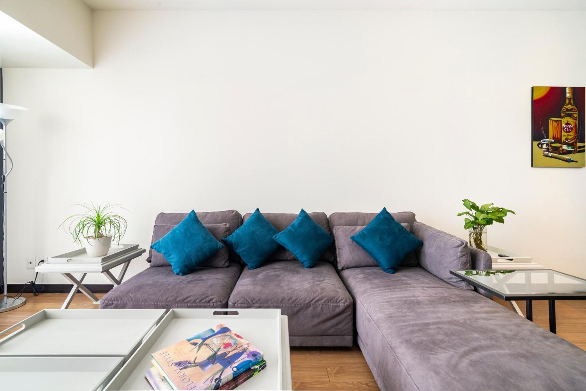 Cs302 - 3br - 3bth Apartment